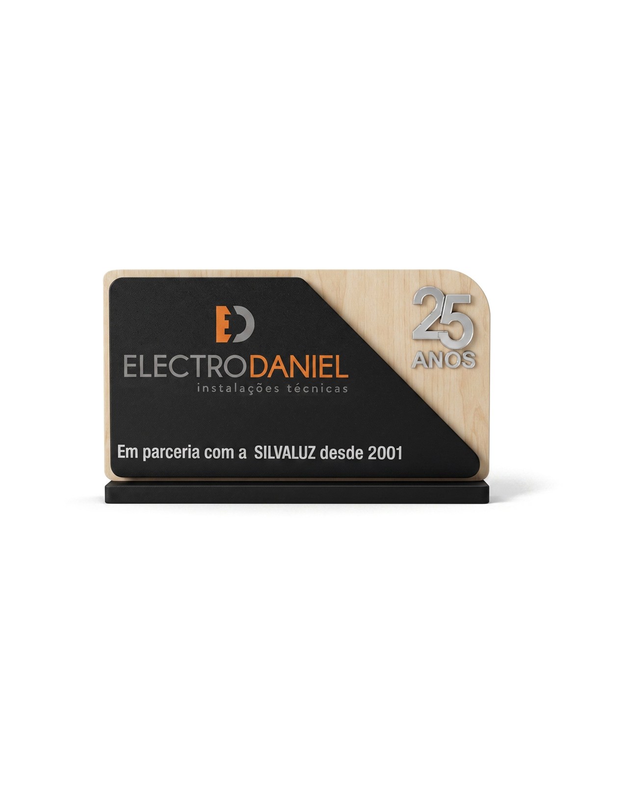 Troféu de madeira 25 anos Electro Daniel